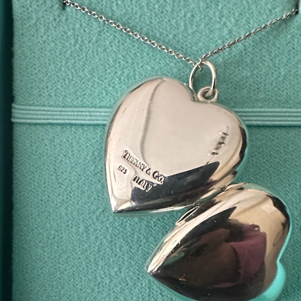 Tiffany & Co Heart Locket and Chain - Picture 3 of 15